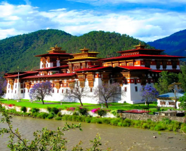 Family Travel in Bhutan