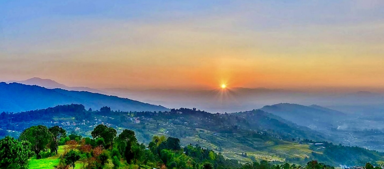 Private Tour Nagarkot Sunrise View and Day Hiking from Kathmandu